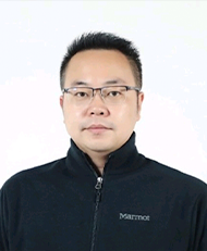 執行校長：邵亮